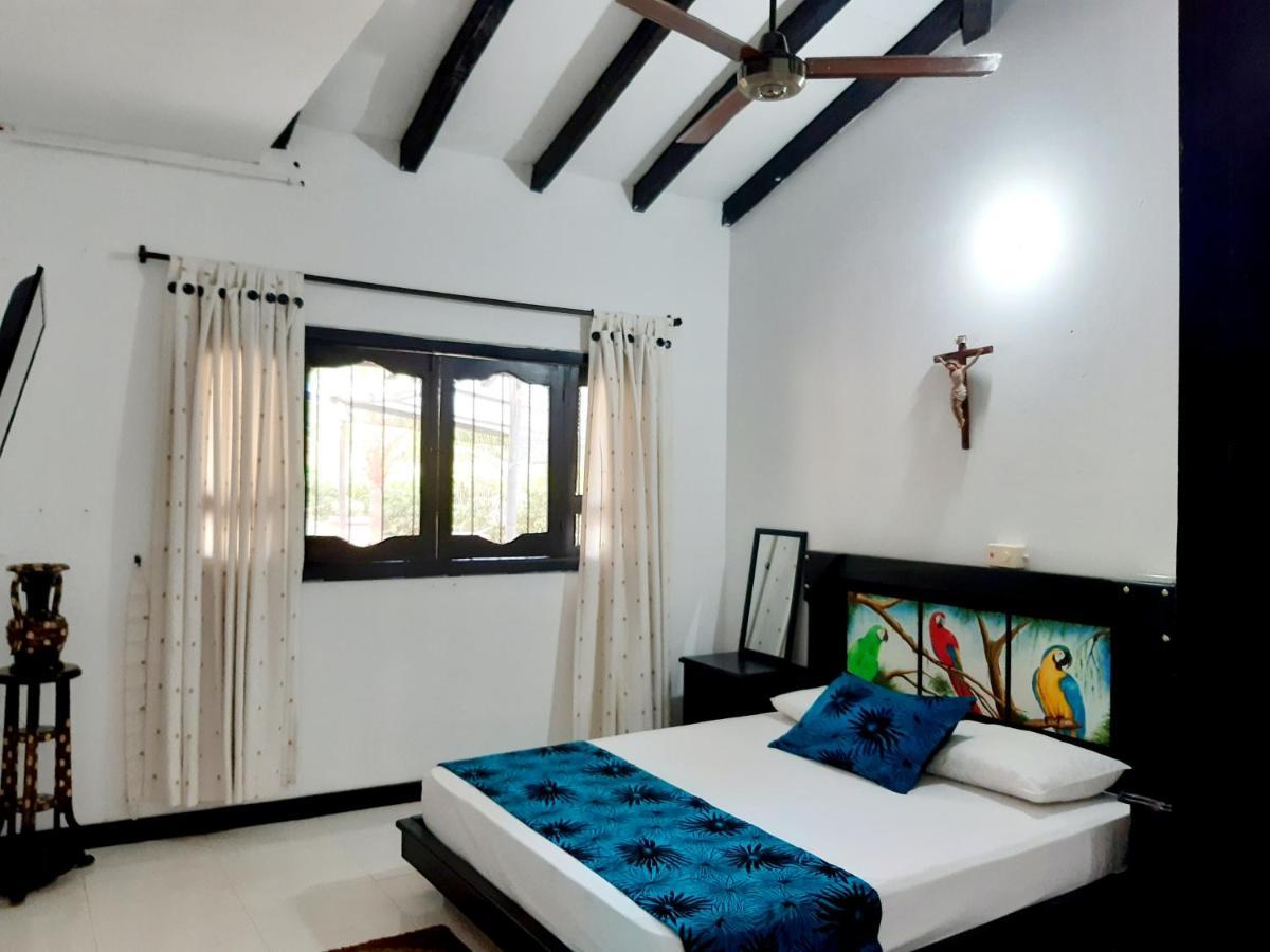 Casa Campo Emaus Caucasia Екстер'єр фото