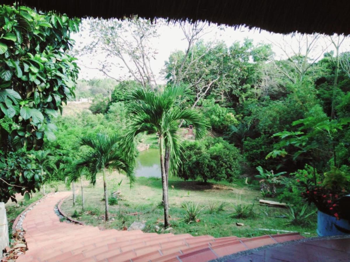 Casa Campo Emaus Caucasia Екстер'єр фото