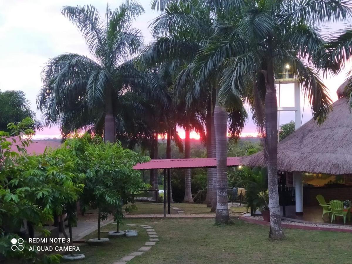 Casa Campo Emaus Caucasia Екстер'єр фото
