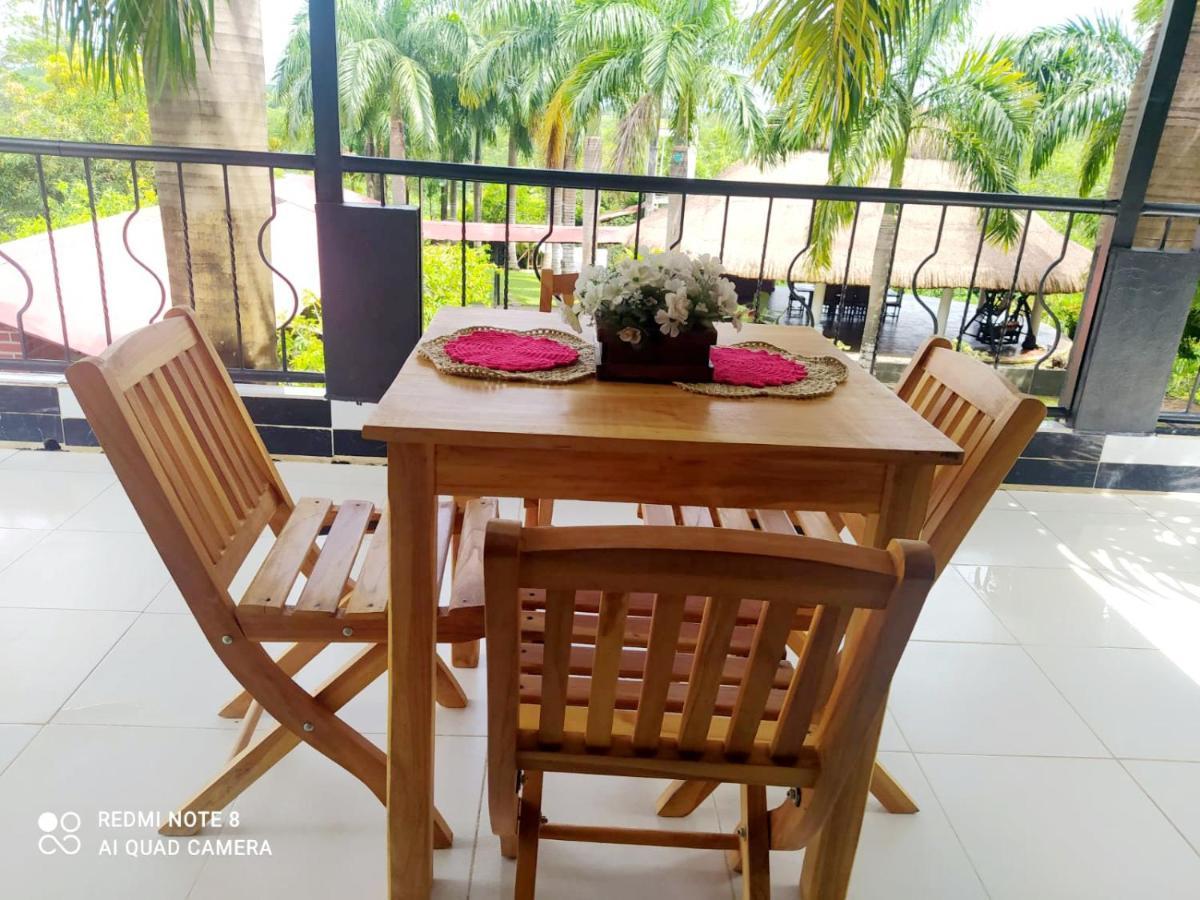 Casa Campo Emaus Caucasia Екстер'єр фото